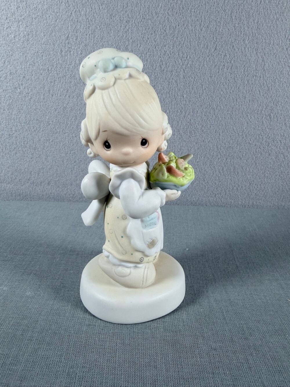 Precious Moments There Is Joy In Serving Jesus Figurine E-7157 1981 Vintage